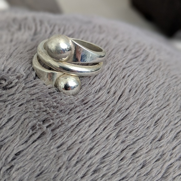 STERLING SILVER RING - Picture 4 of 5